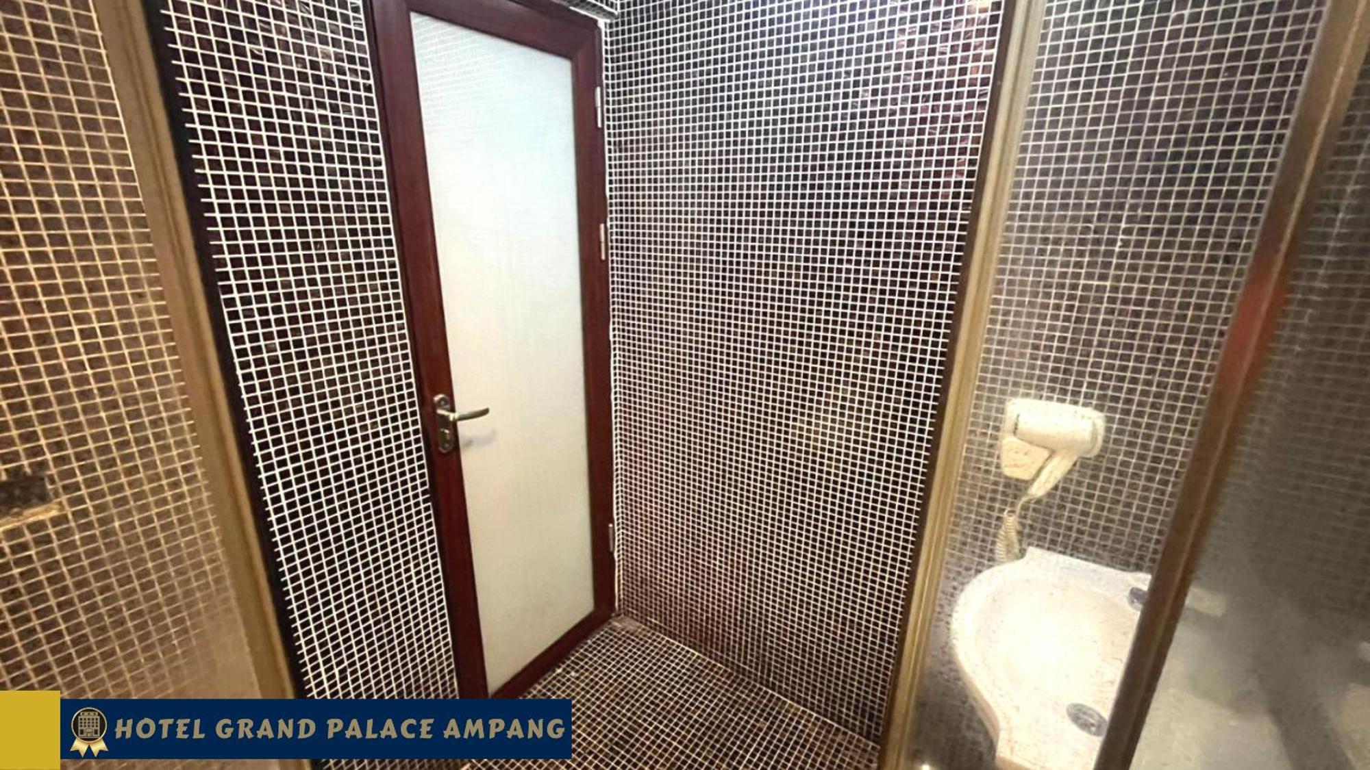 אמפאנג Hotel Grand Palace Ampang מראה חיצוני תמונה