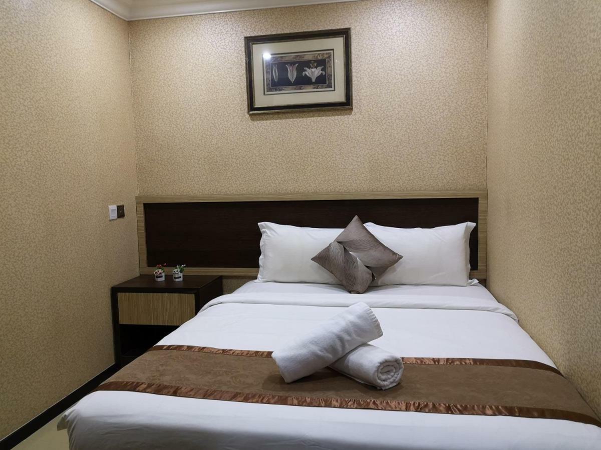 אמפאנג Hotel Grand Palace Ampang מראה חיצוני תמונה