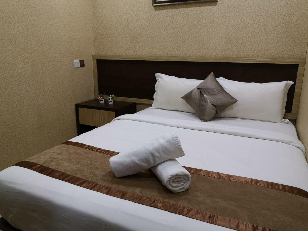 אמפאנג Hotel Grand Palace Ampang מראה חיצוני תמונה